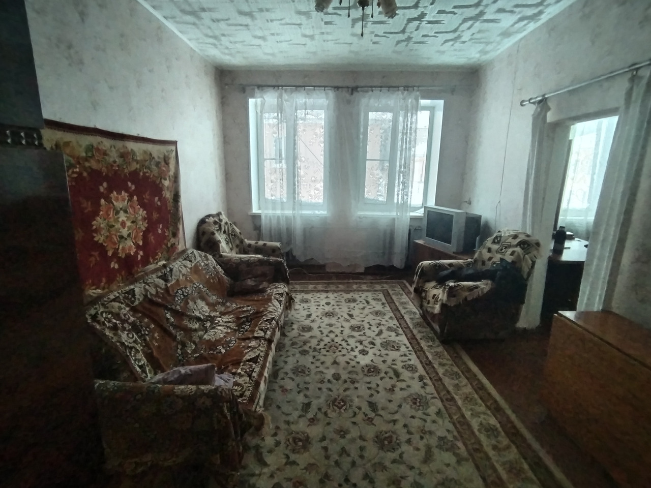 Сдам двушку на горе