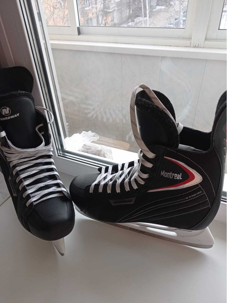 Хоккейные коньки Nordway montreal