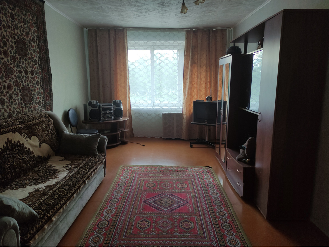 Продам 3-х комнатную квартиру на Стройгородке.