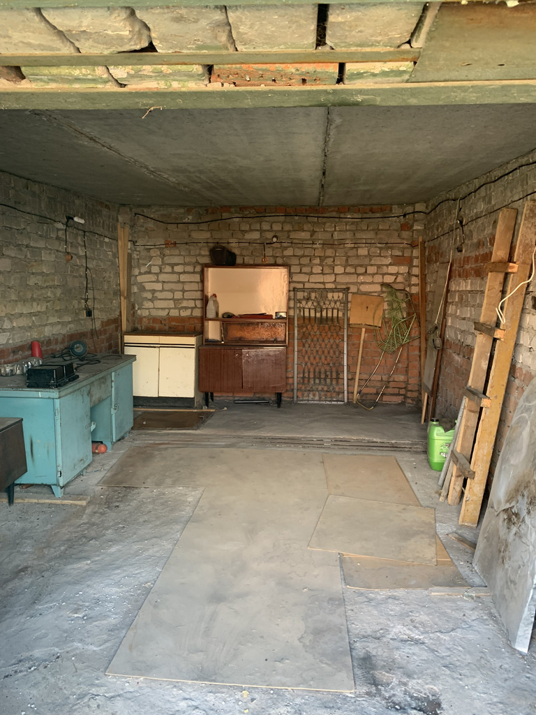 Сдам гараж на горе