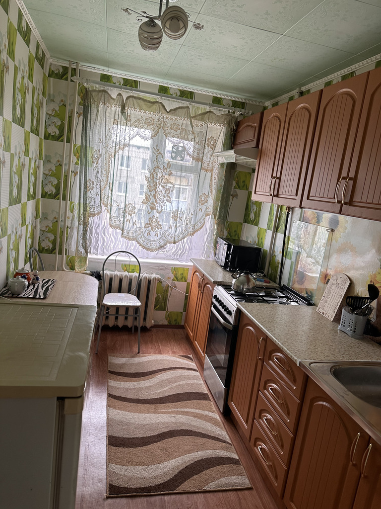 Сдам чистую, теплую, уютную квартиру, заезжай и живи.