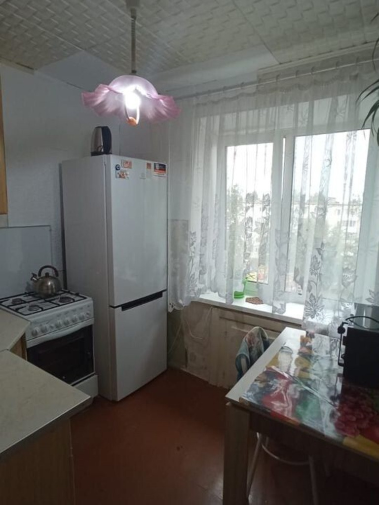 Продажа 2 кв Устинова 96