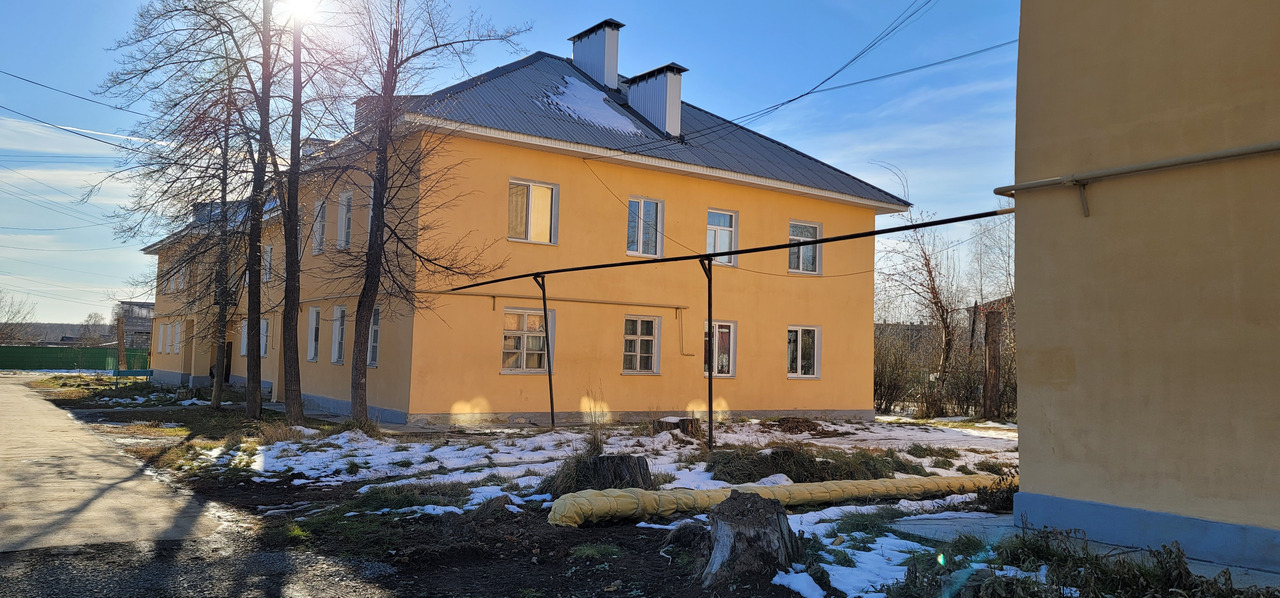 СРОЧНО продам трёхкомнатную квартиру.